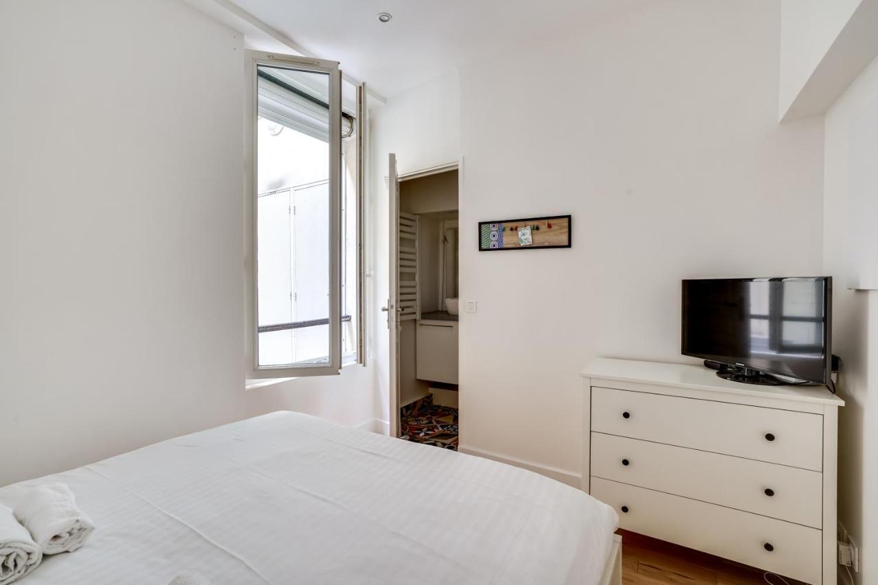 Apartment 3 People Close Eiffel Tower By Weekome パリ エクステリア 写真